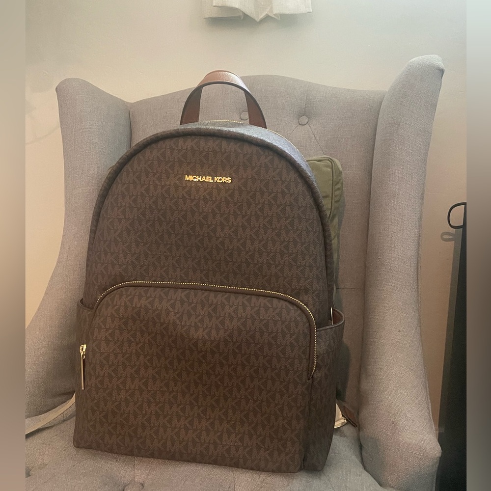 Michael Kors Erin Backpack